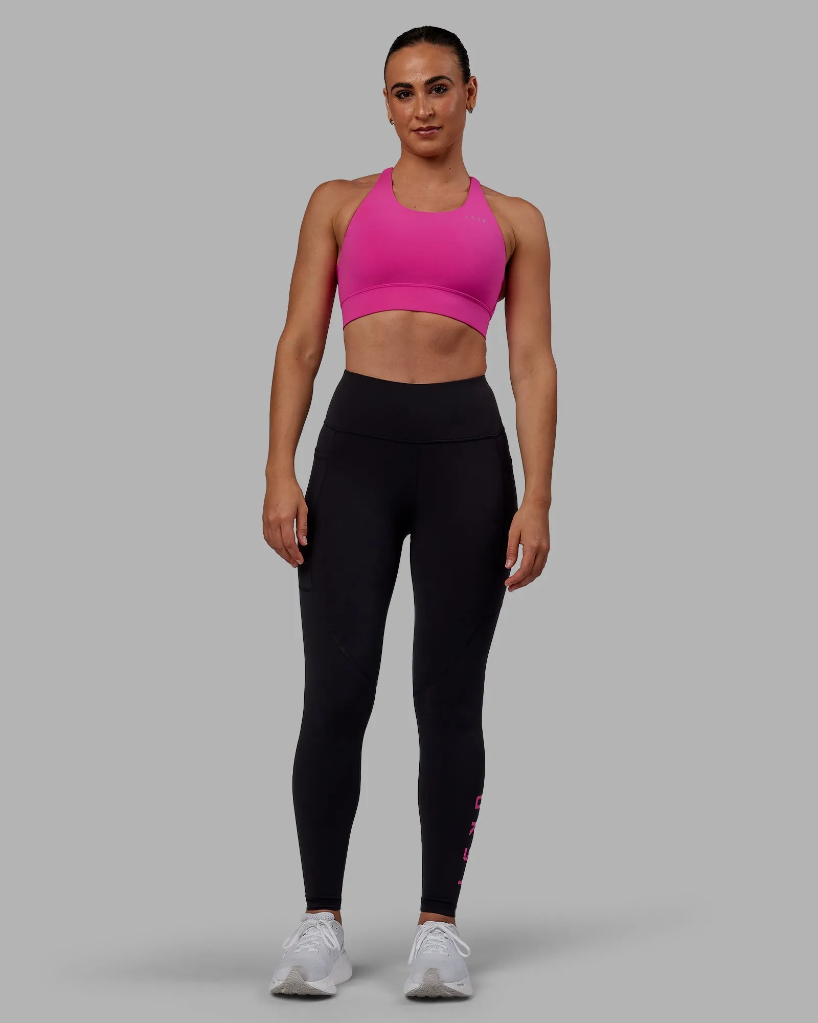 Accelerate Sports Bra - Fuchsia Pink