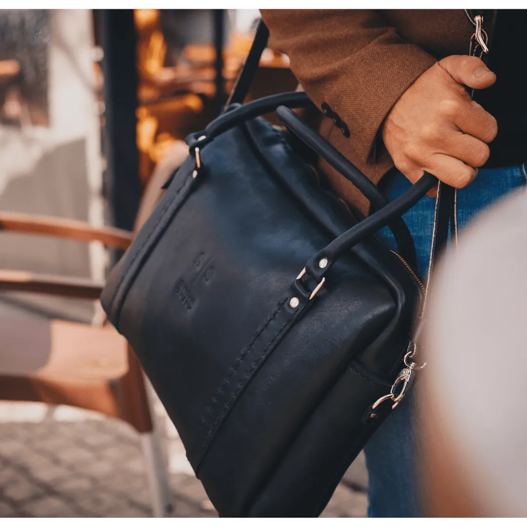 Classic Leather Boaz Briefcase - Black Edition