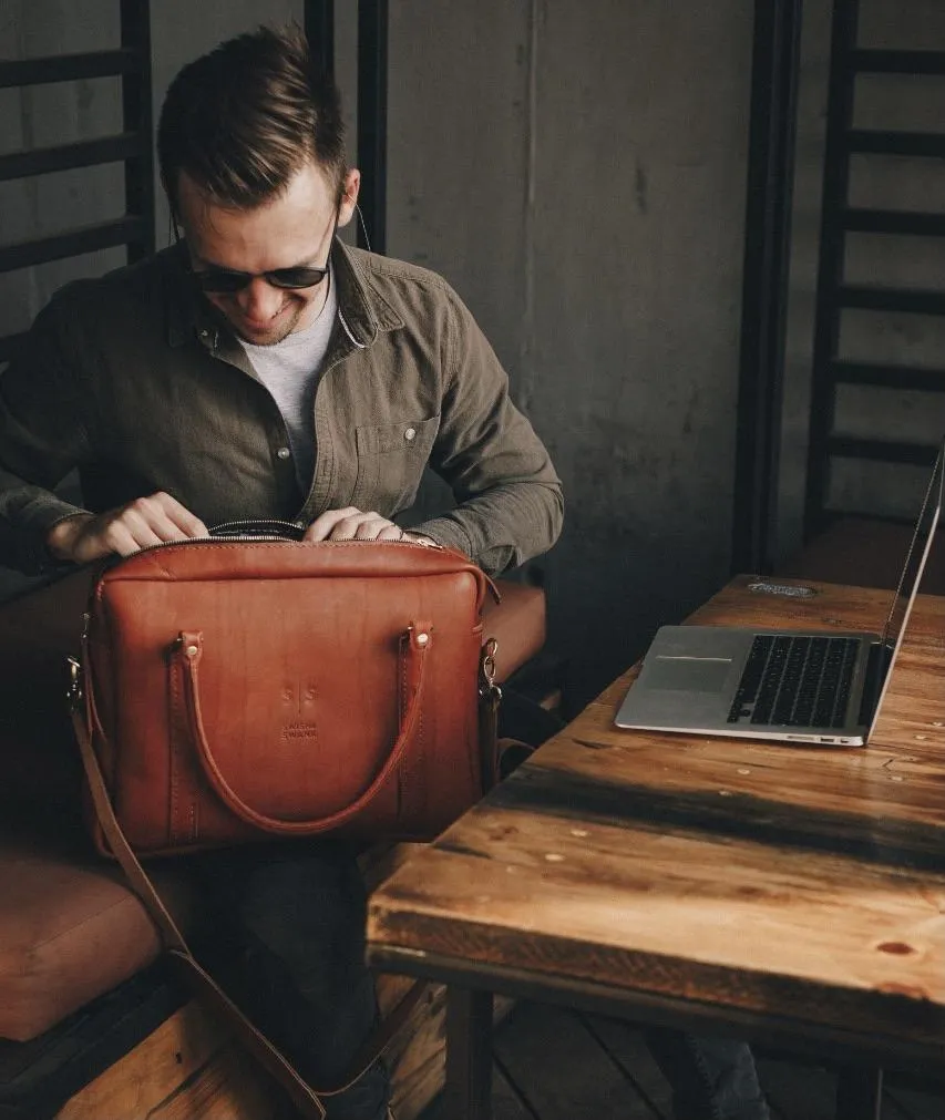 Classic Leather Boaz Briefcase - Hazelnut