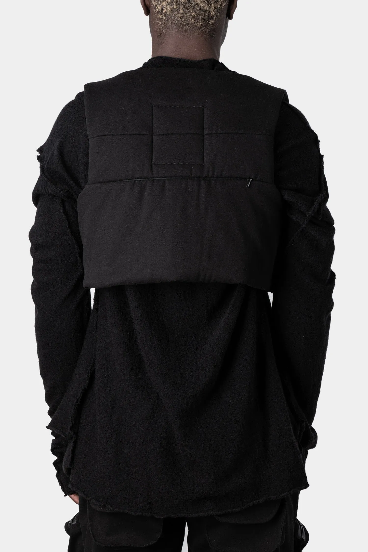 Cropped insulation utility vest