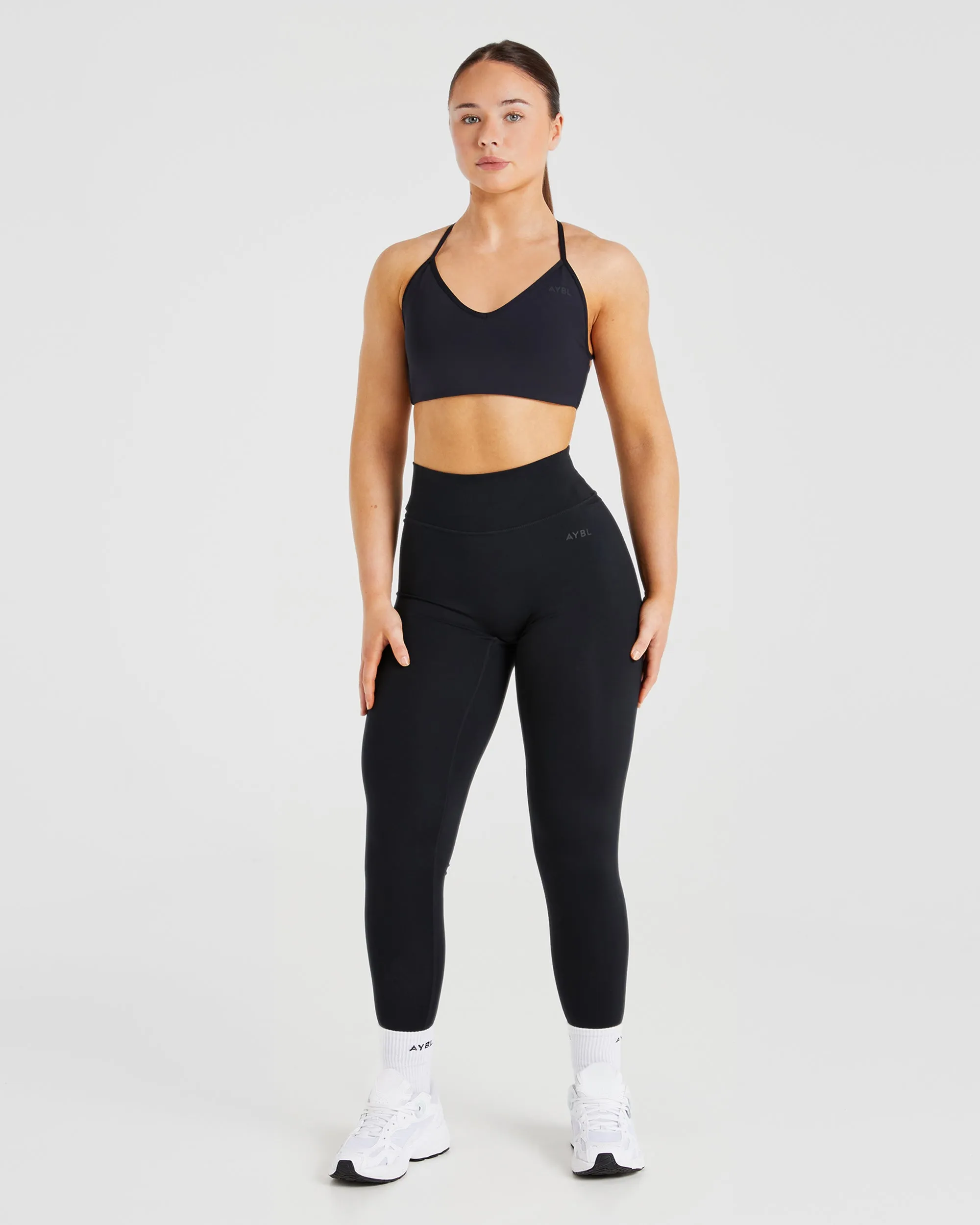 Essential Crossback Sports Bra - Black