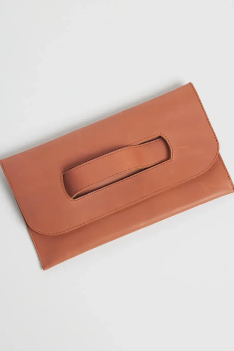 Mare Handle Clutch