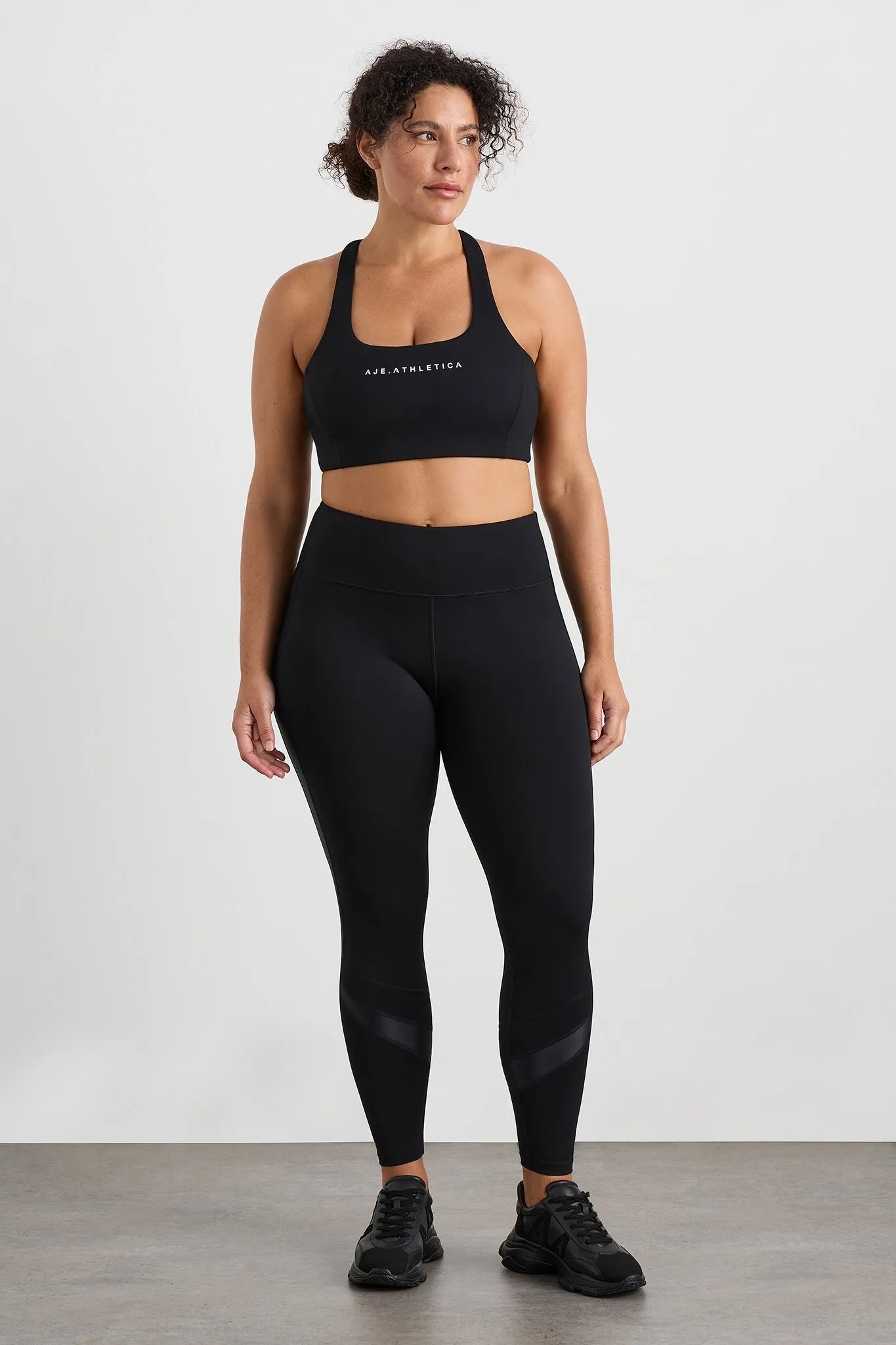 Panelled AA Sports Bra 302