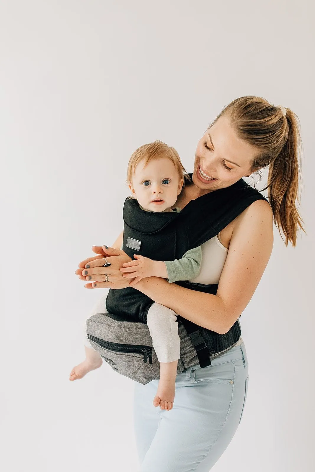 Tushbaby Hip Carrier